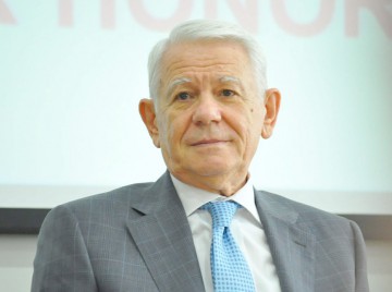 Meleşcanu a demisionat; noul ministru de Externe este Motoc